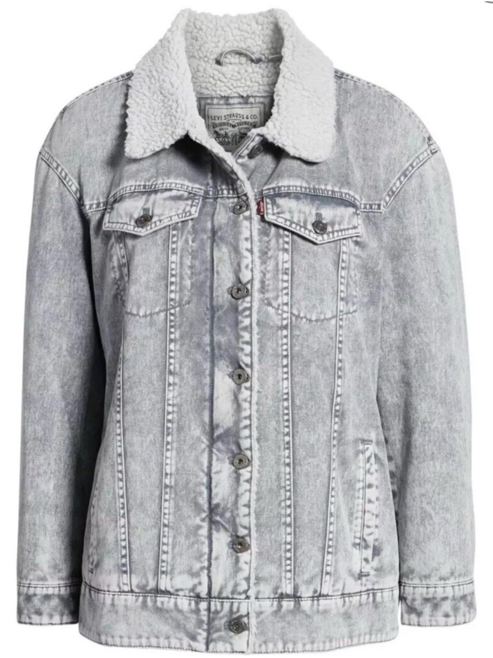 Levi's Acid-Wash Sherpa Denim Jacket in Faded Gray and Cream - Picture 2 of 5